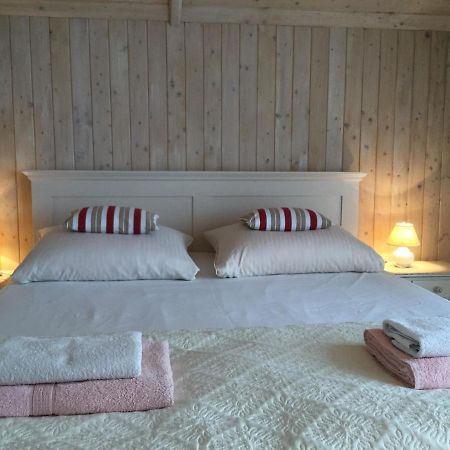Libra Apartment Mikołajki Luaran gambar