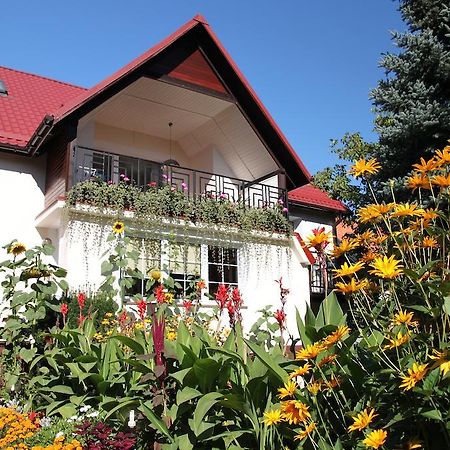 Libra Apartment Mikołajki Luaran gambar